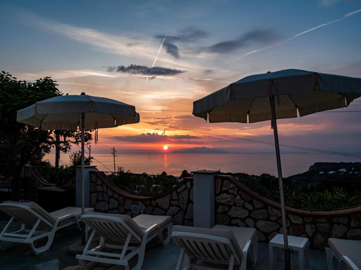 Casa Astra Bed & Breakfast Anacapri  Exterior photo